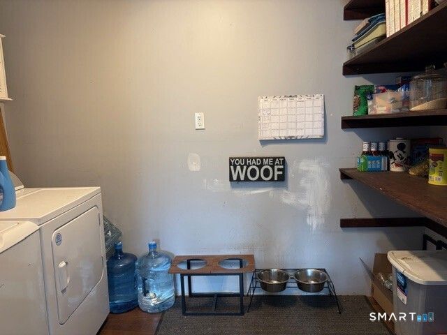 6 Cornfield Lane, Woodbridge, CT 06525