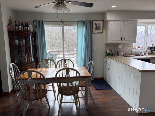 6 Cornfield Lane, Woodbridge, CT 06525