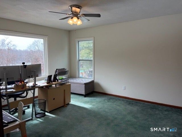 6 Cornfield Lane, Woodbridge, CT 06525