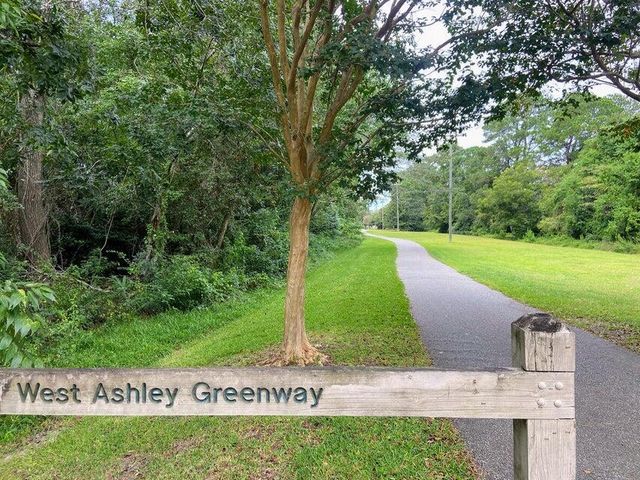 2000 Buttercup Way, Charleston, SC 29414