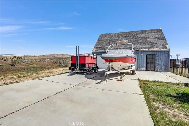 20695 Dale Evans Pkwy, Apple Valley, CA 92307