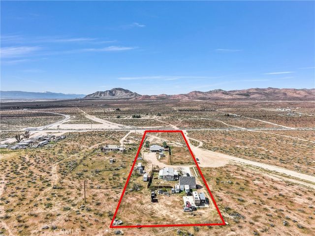 20695 Dale Evans Pkwy, Apple Valley, CA 92307