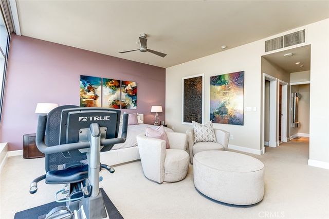 900 W Olympic Boulevard 47B, Los Angeles, CA 90015