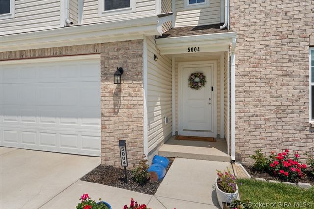 5004 Schaefer Lane, Floyds Knobs, IN 47119