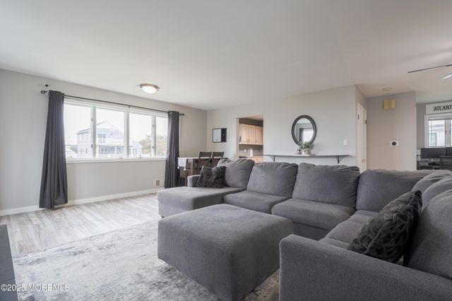 105 Atlantic Avenue, Waretown, NJ 08758