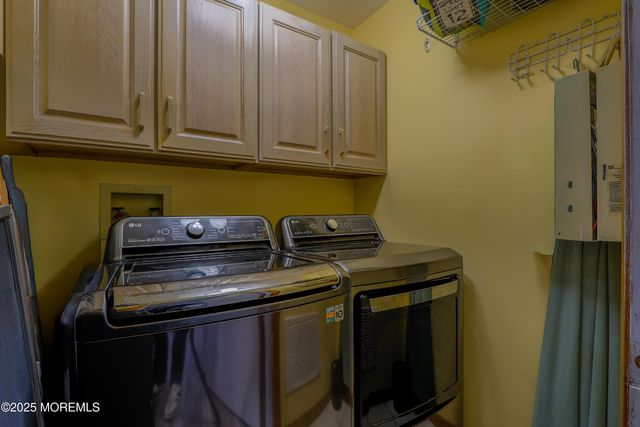 105 Atlantic Avenue, Waretown, NJ 08758