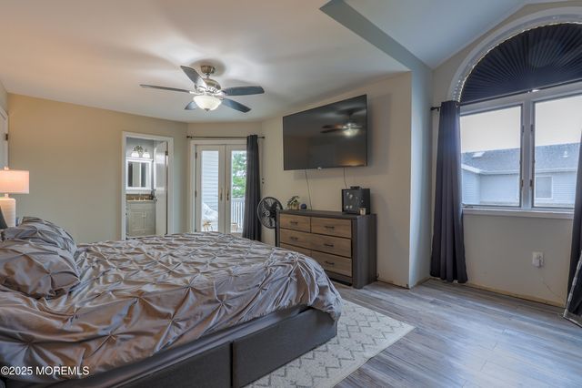 105 Atlantic Avenue, Waretown, NJ 08758