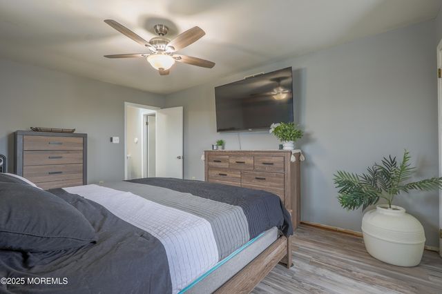 105 Atlantic Avenue, Waretown, NJ 08758