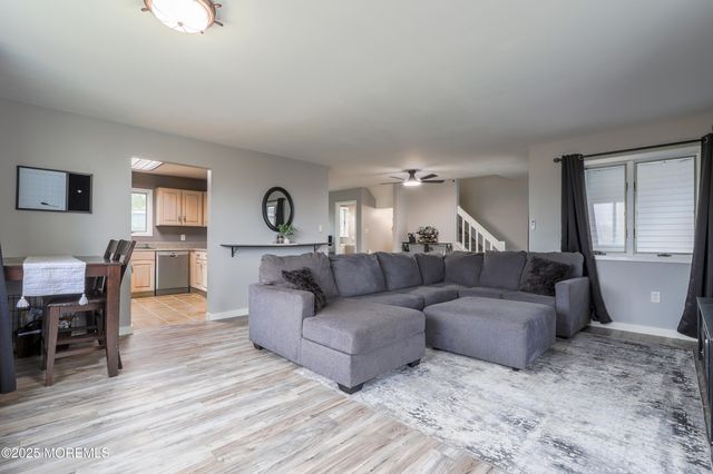 105 Atlantic Avenue, Waretown, NJ 08758