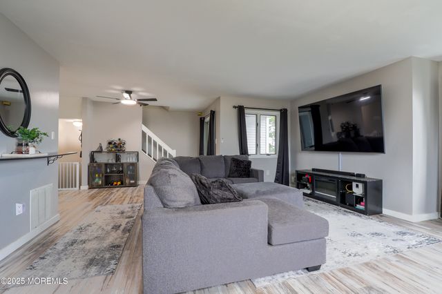 105 Atlantic Avenue, Waretown, NJ 08758