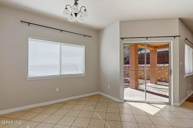 1516 Mescal Lane, El Paso, TX 79912