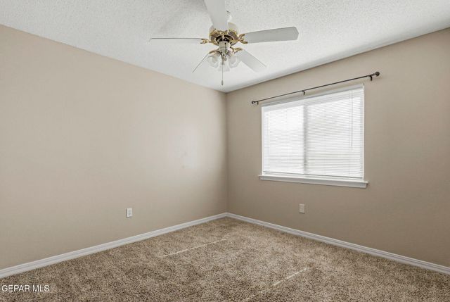 1516 Mescal Lane, El Paso, TX 79912