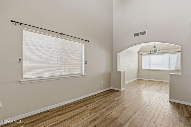 1516 Mescal Lane, El Paso, TX 79912
