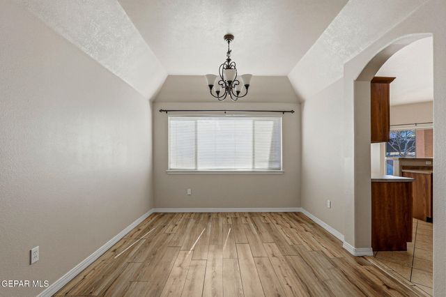 1516 Mescal Lane, El Paso, TX 79912