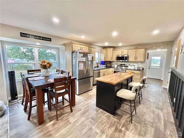 2912 S Highway 19, Salem, MO 65560