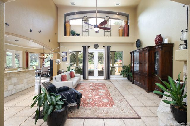 3701 MENGER DR, San Antonio, TX 78259