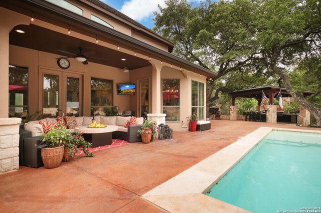 3701 MENGER DR, San Antonio, TX 78259