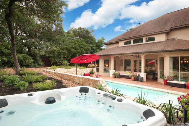 3701 MENGER DR, San Antonio, TX 78259