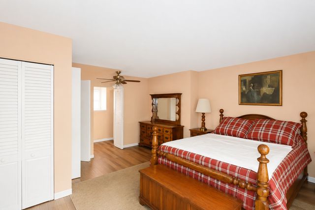 1751 Taft Avenue, Rolling Meadows, IL 60008