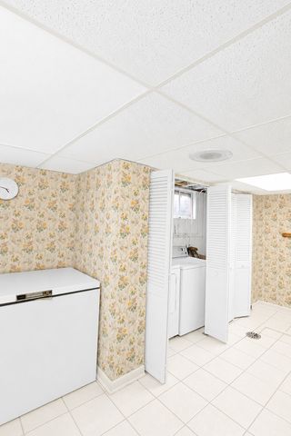1751 Taft Avenue, Rolling Meadows, IL 60008