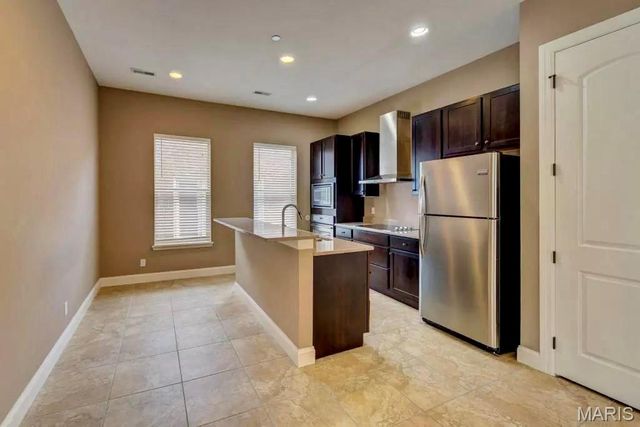 6416 Cates Avenue, St Louis, MO 63130