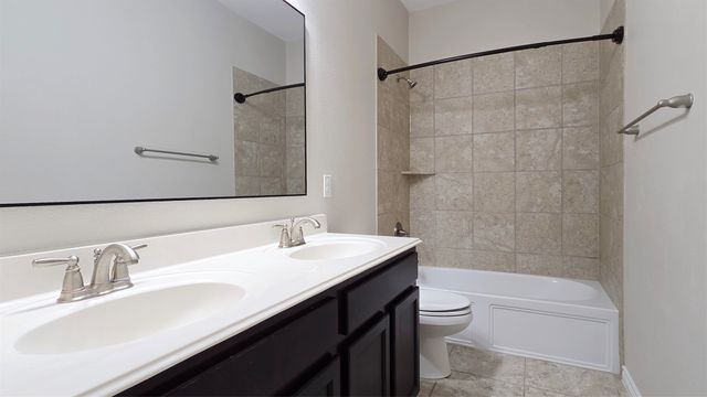 206 Pleasant Hill Lane, Fate, TX 75189