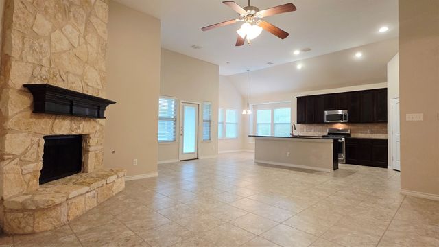 206 Pleasant Hill Lane, Fate, TX 75189