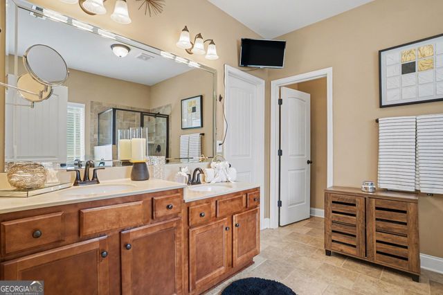 197 Tapestry Drive, Mcdonough, GA 30252