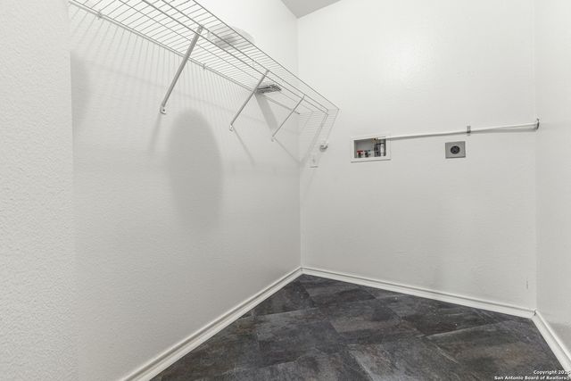 3417 Whisper Mnr, Schertz, TX 78108