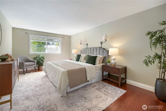 4842 152nd Place SE, Bellevue, WA 98006