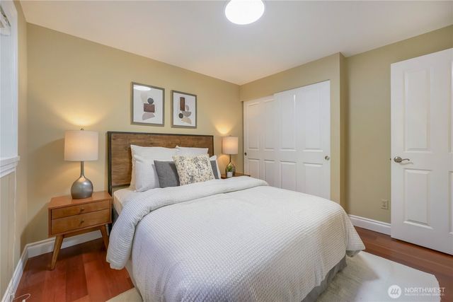 4842 152nd Place SE, Bellevue, WA 98006