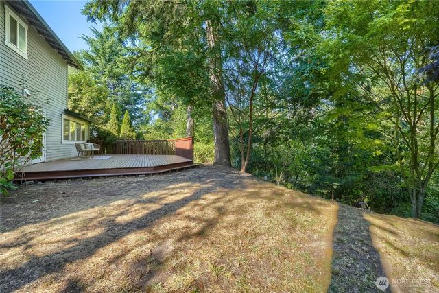 4842 152nd Place SE, Bellevue, WA 98006
