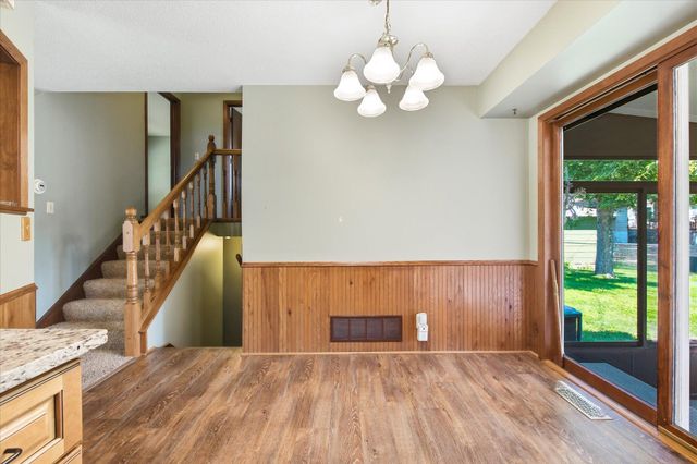 280 117th Lane NE, Blaine, MN 55434