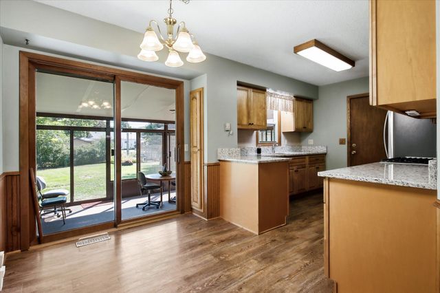 280 117th Lane NE, Blaine, MN 55434