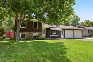 280 117th Lane NE, Blaine, MN 55434