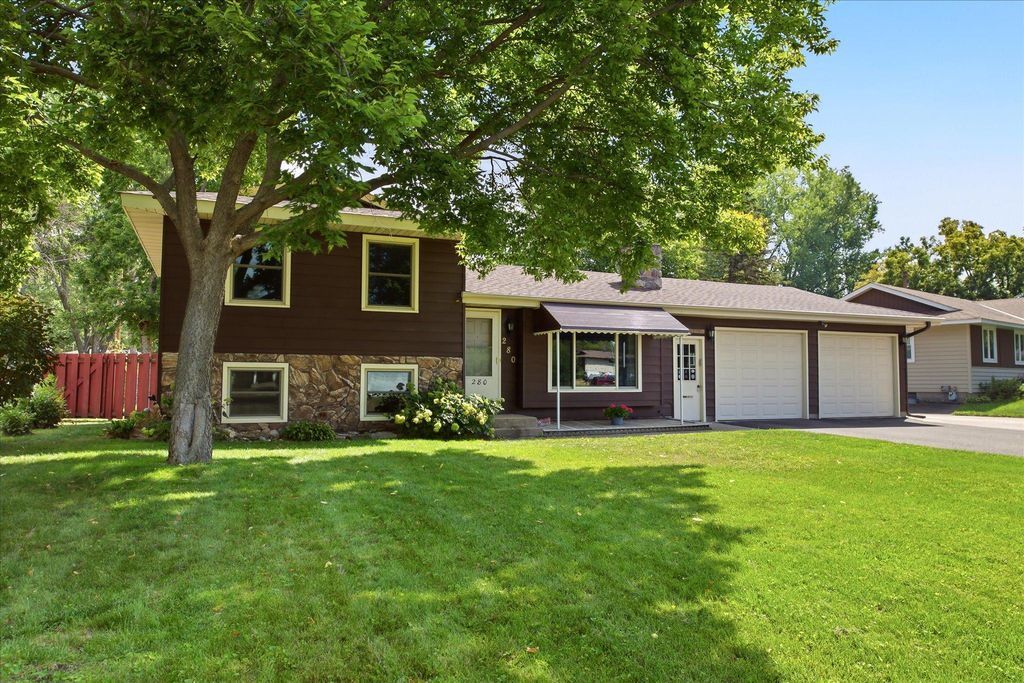 280 117th Lane NE, Blaine, MN 55434