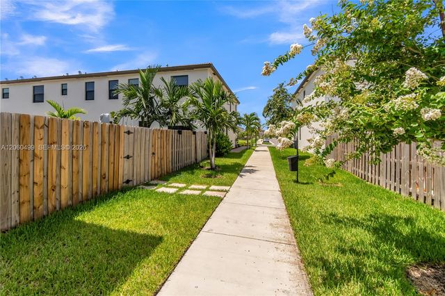 12911 SW 231st Terrace, Miami, FL 33170
