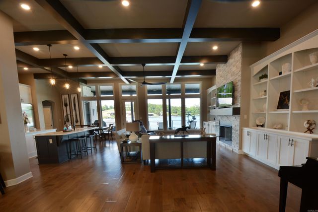 228 MCDONALD Loop, Hot Springs, AR 71913