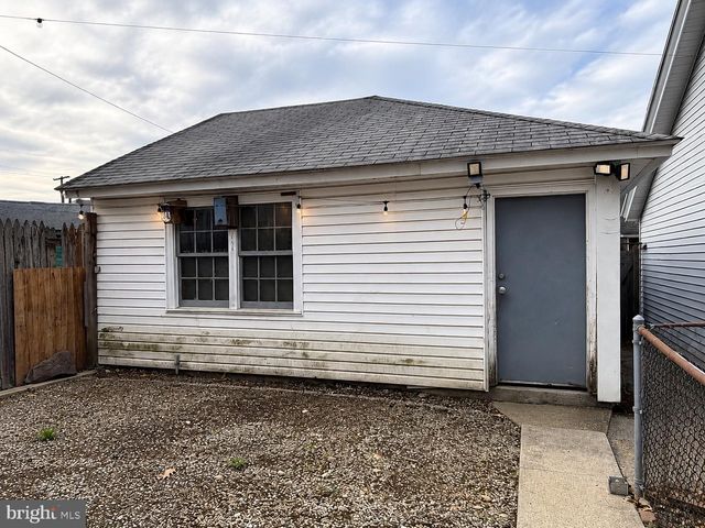 118 MIFFLIN ST, Lebanon, PA 17046