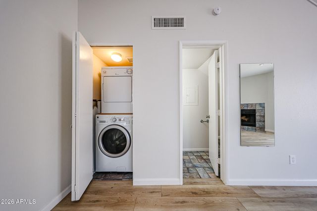 1245 W 1ST Street 116, Tempe, AZ 85281