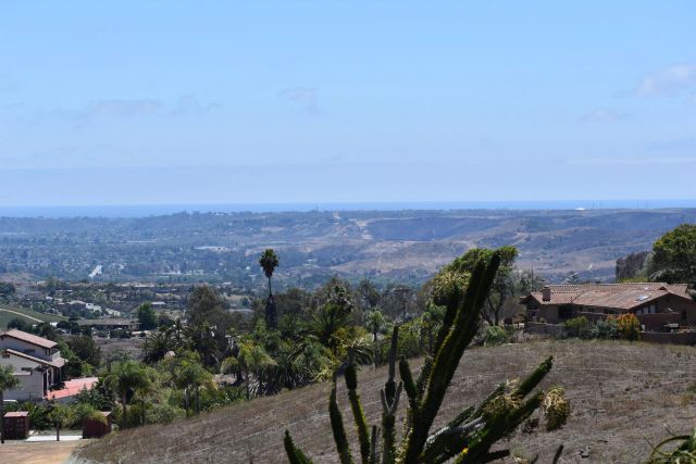 1549 Sleeping Indian Rd, Fallbrook, CA 92028