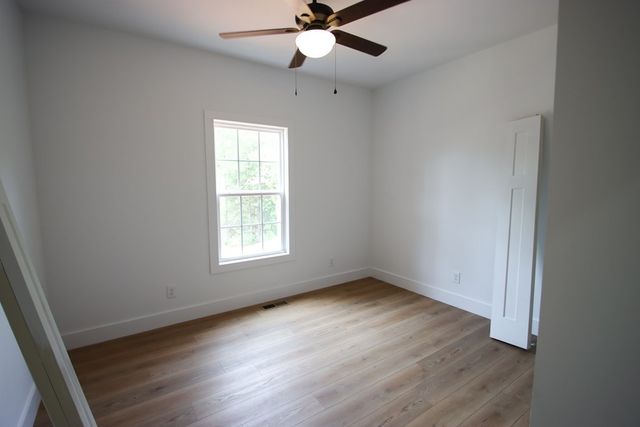 88 River Oaks Drive, Sparta, TN 38583