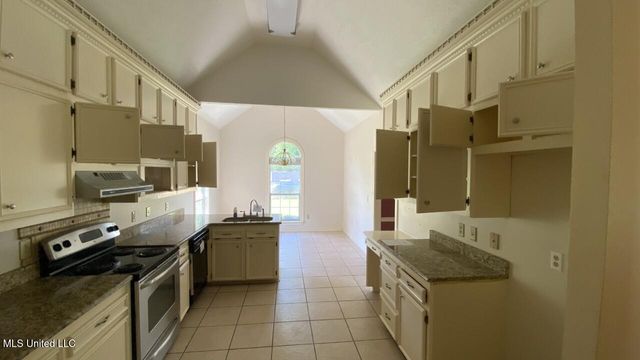 326 Amanda Lane, Byram, MS 39272