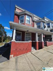19 North Walnut Street, Lansford Boro, PA 18232