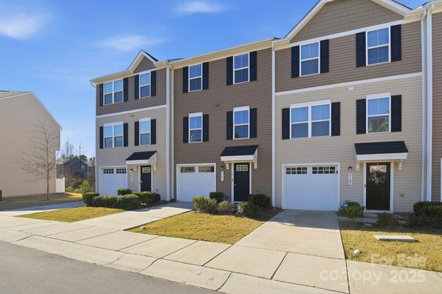 6101 Cutwater Circle, Charlotte, NC 28269