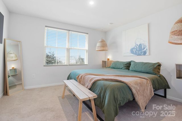 6101 Cutwater Circle, Charlotte, NC 28269