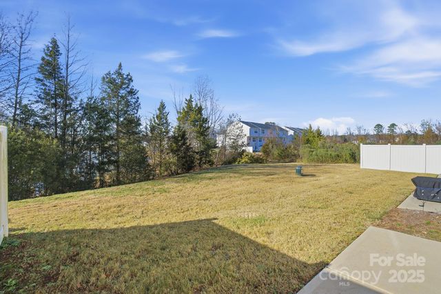 6101 Cutwater Circle, Charlotte, NC 28269