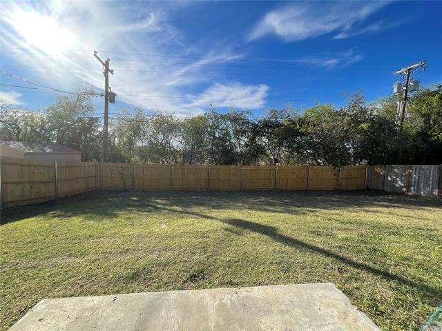 4601 Saint Thomas Place, Fort Worth, TX 76135