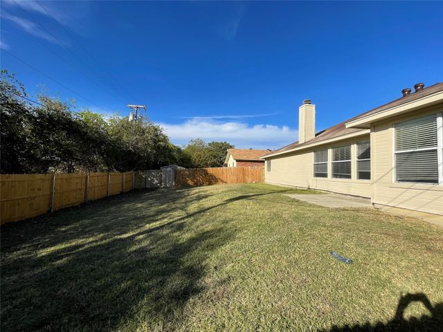 4601 Saint Thomas Place, Fort Worth, TX 76135