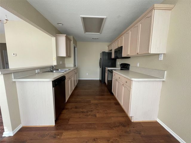 4601 Saint Thomas Place, Fort Worth, TX 76135